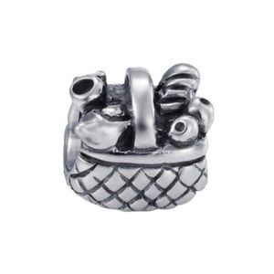 Pandora Picnic Basket charm